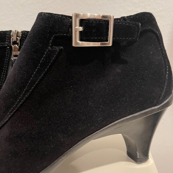 Prada- Black suede booties - Picture 4 of 15